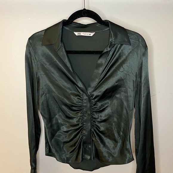 ZARA - SATIN EFFECT BLOUSE - GREEN - Picture 2 of 3